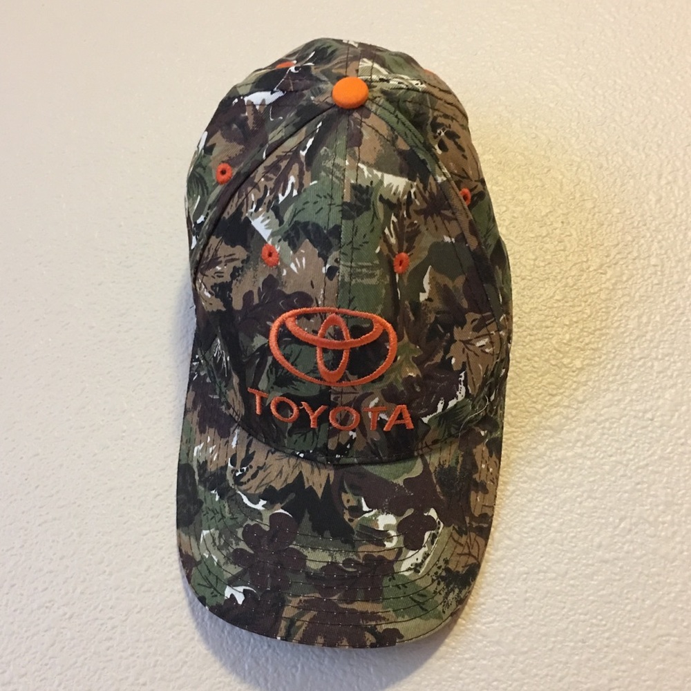 Toyota Logo Camouflage Baseball Hat